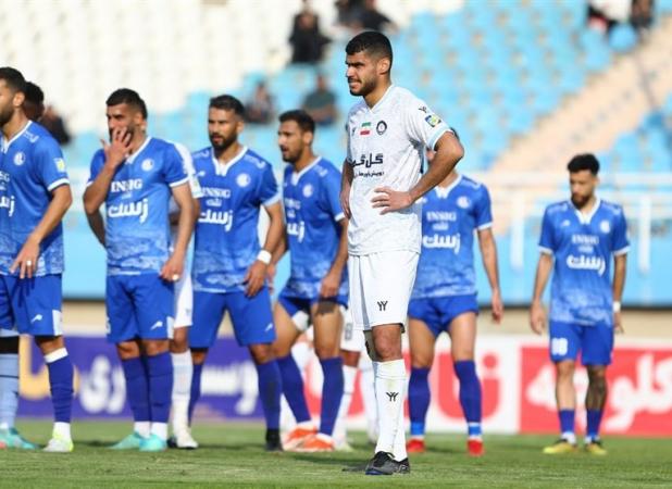 زارع: اگر پرسپولیس مرا می‌خواهد باید با گل‌گهر مذاکره کند