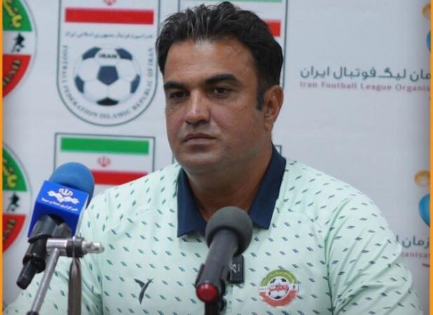 میرترابی: فوتبال جسورانه را دوست دارم و به جوانان اعتماد می‌کنم