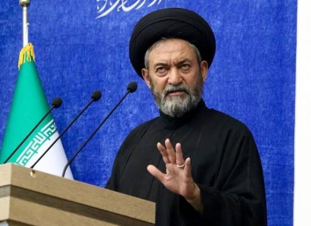 نباید کشور معطل مذاکره‌ای شود که خط قرمز ایران را تأمین نمی‌کند