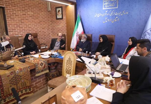 برگزاری هشتمین دوره داوری مهر اصالت ملی در اردبیل/ ۲۵ اثر از هنرمندان صنایع‌ دستی اردبیل انتخاب شد