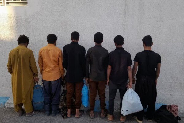 جمع آوری ۹ نفر تبعه غیرمجاز در شهرستان بستان‌آباد