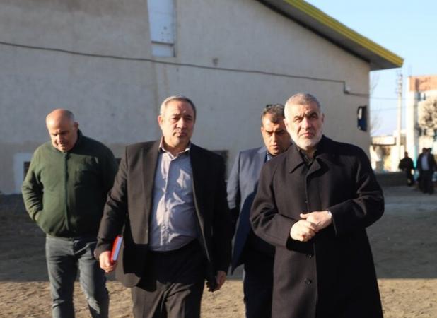 بازدید نایب رئیس مجلس از زیرساخت‌های ورزشی نمین