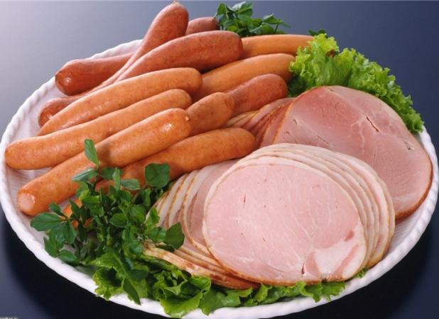 خطرات نگهداری فرآورده‌های گوشتی در هوای گرم/ هشدار سازمان غذا و دارو به مردم
