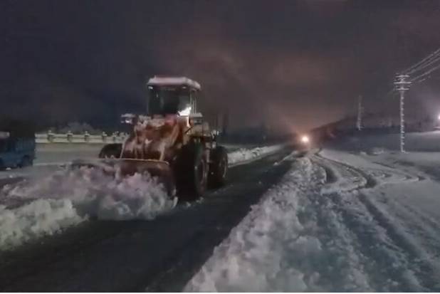 شکری: ۵۵۰۰ کیلومتر برف روبی در آذربایجان غربی انجام شد