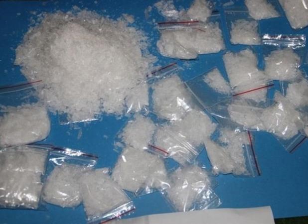 کشف ۱۴۰ گرم شیشه از زن مواد فروش در جنوب پایتخت