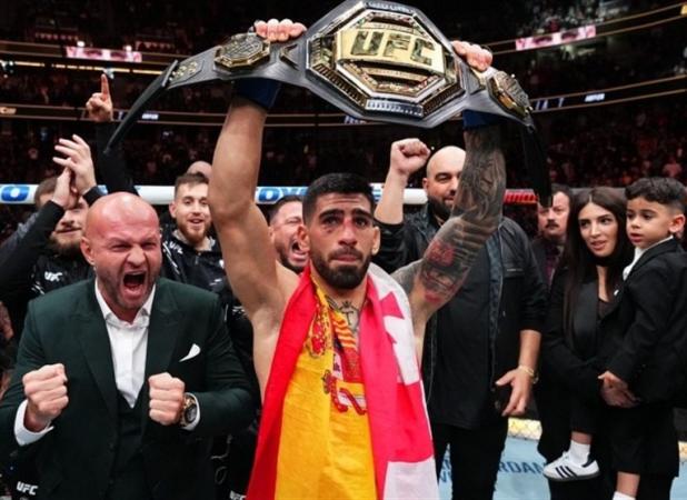 ایلیا توپوریا؛ قهرمان جدید دسته سبک‌وزن UFC