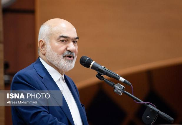 استاندار خوزستان: باید نسل جوان را با مفاهیم و دستاوردهای انقلاب آشنا کنیم