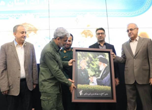 آشوری: خدمت در لباس بسیج مدال افتخار برای بسیجیان است