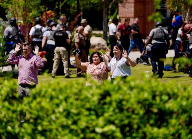 جزئیات جدید تیراندازی در دانشگاه فلوریدا؛ مظنون، پسر معاون کلانتر است!