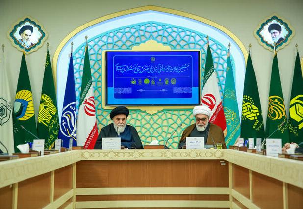 تولیت آستان قدس رضوی: زیارت امری جریان‌ساز است