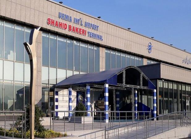 فرود اضطراری پرواز ازمیر به تهران در ارومیه به دلیل وجود ۲بیمار بدحال