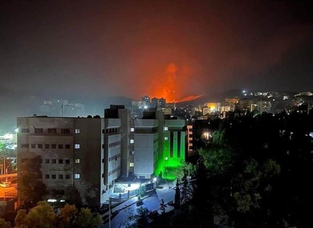 شب ناآرام دمشق؛ ۱۶ حمله هوایی و عملیات کماندویی رژیم صهیونیستی همزمان با جشن جولانی