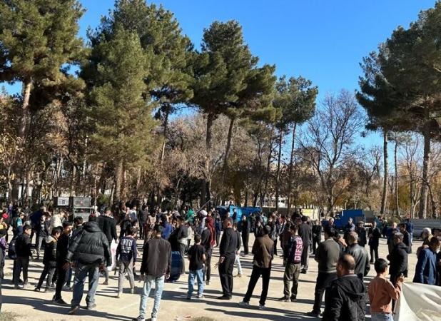 برپایی دسته‌روی عزاداری شهادت حضرت فاطمه زهرا (س) در چناران