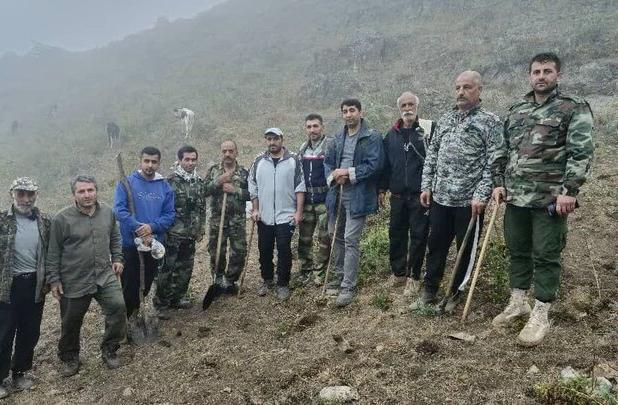 ۱۵ هکتار از مراتع درآکین چالوس دچار حریق شد؛ مهار آتش‌سوزی