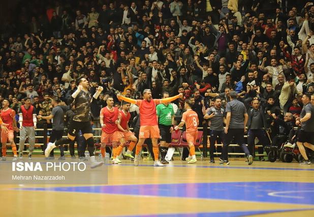 صاعقه مس در تبریز؛ بهشتی‌سازه ‌پنج‌تایی شد