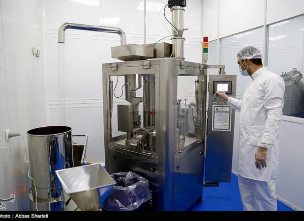 آغاز به کار هشتمین نمایشگاه بین‌المللی ایران فارما/ فعالیت ۲۲۵ کارخانه تولید دارو در کشور