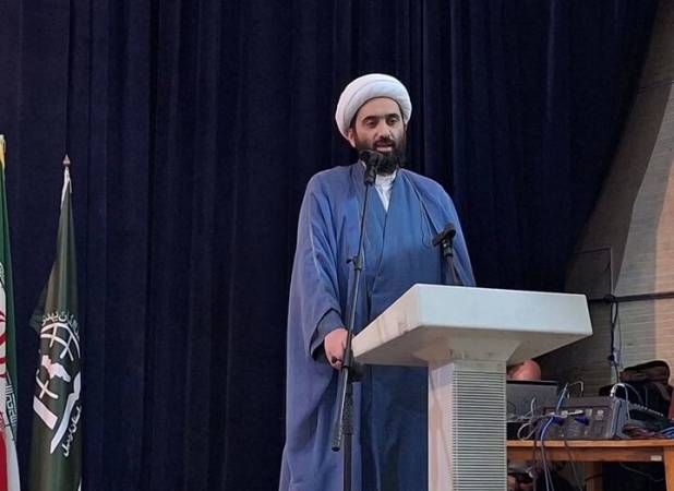 باور به وعده الهی و اعتقاد به تحقق ظهور از مؤلفه‌های جامعه منتظر است