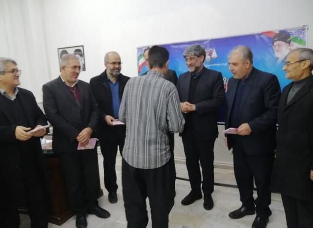 عتباتی: ۱۲۸ زندانی آذربایجان غربی در آستانه روز پدر آزاد شدند