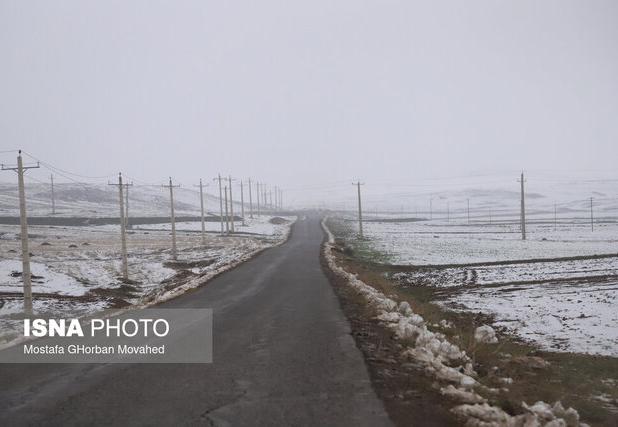 پلیس راه اهر: احتمال انسداد موقت مسیرها در پی تشدید بارش برف وجود دارد