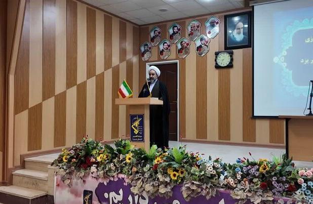 کریم‌بیگی: بسیجیان نقش مهمی در تقویت بدنه مردمی انقلاب دارند