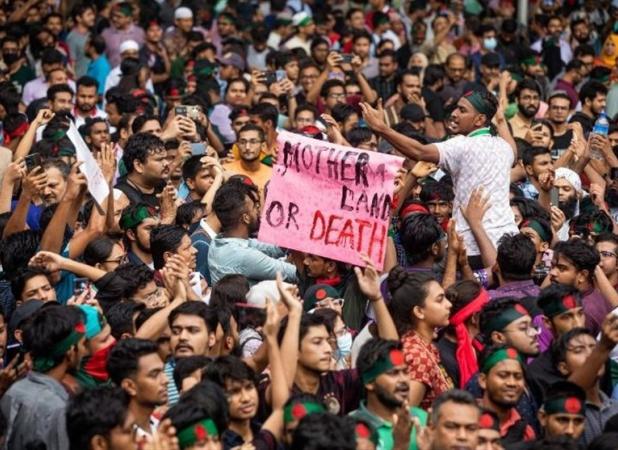 اعتراضات در بنگلادش ده‌ها کشته بر جا گذاشت