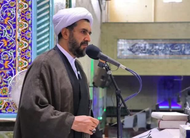 امام جمعه اسلامشهر: سرمایه گذاری ها به سمت تولید هدایت شود