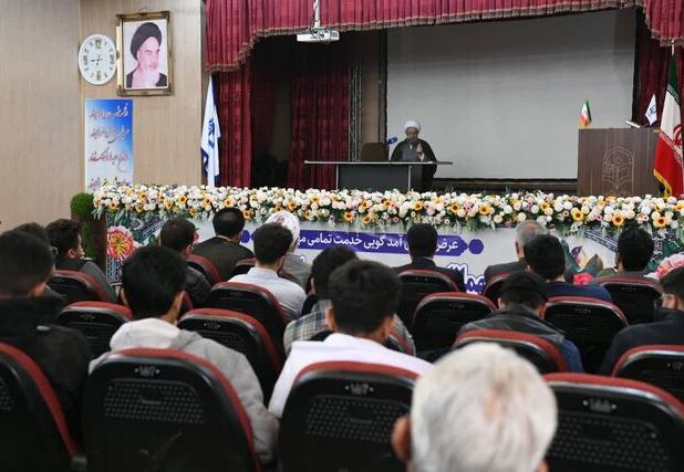 امام جمعه شیراز: عدم تبیین جهان‌شناسی دینی موجب شکست در برنامه‌ریزی‌های حکومتی خواهد شد