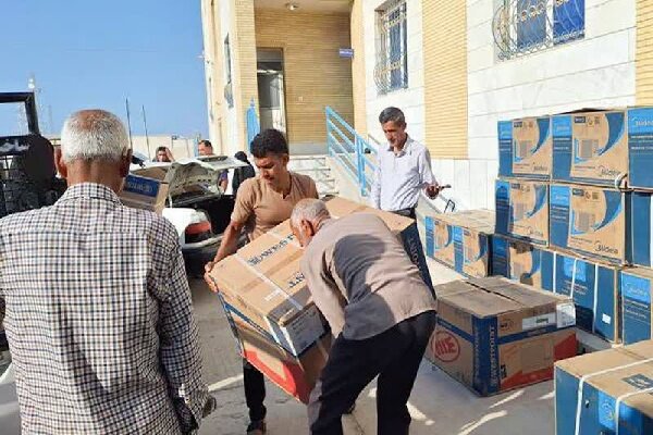 اهدای ۸۱ دستگاه کولر گازی به مددجویان مینابی