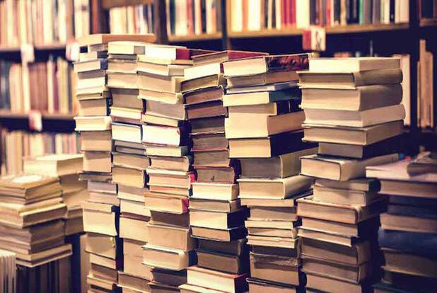 اعلام فروش نمایشگاه کتاب و تقدیر مجلس از وزارت ارشاد