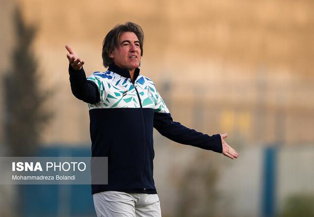 ساپینتو: نباید به پرسپولیس هدیه می‌دادند/ نمی‌خواهند ما موفق شویم