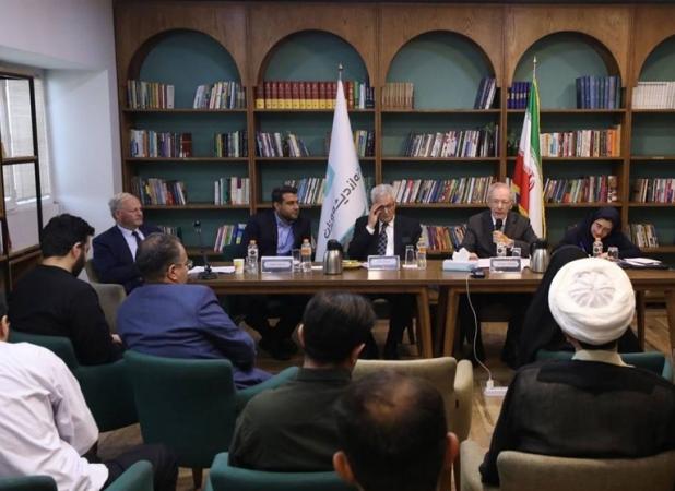 استاد دانشگاه سوربن: اروپا فاقد اراده مستقل است