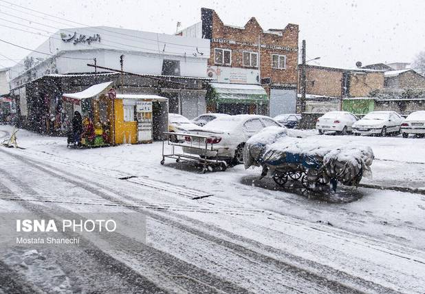 تداوم فعالیت سامانه بارشی در آذربایجان‌شرقی تا پایان امروز/ کاهش محسوس دما در راه است