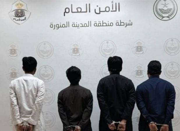 دستگیری ۴تبعه اندونزی در مدینه به اتهام کلاهبرداری از حجاج