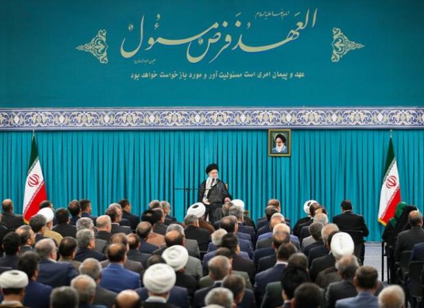 آغاز دیدار نمایندگان مجلس شورای اسلامی با رهبر انقلاب