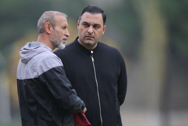 باشگاه پرسپولیس منتظر نامه رسمی سرمربی