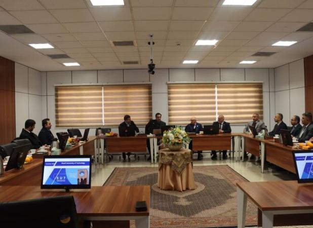 بازدید هیئت رئیسه دانشگاه بغداد از دانشگاه صنعتی شریف و ناحیه نوآوری