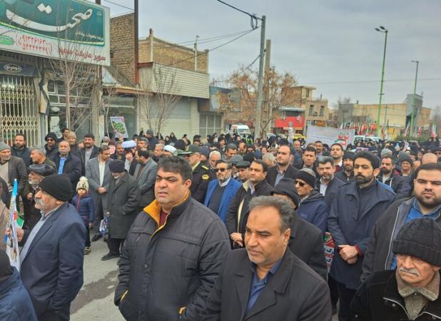 حماسه اردستانی‌ها در چهل و ششمین جشن پیروزی انقلاب