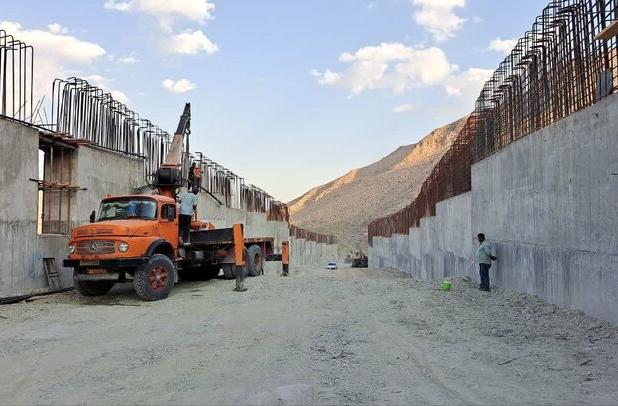 احداث ترانشه حاجی آباد ایمنی محورهای  شمالی هرمزگان را ارتقا می‌دهد