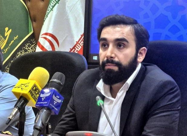 شناسایی و بازسازی ۲۱۰۰۰ تابلوی مخدوش‌شده شهدا در تهران