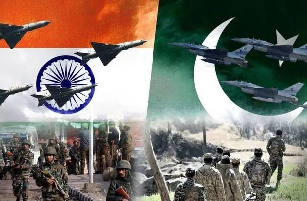 حمله پاکستان به ۳ پایگاه نظامی در کشمیر هند