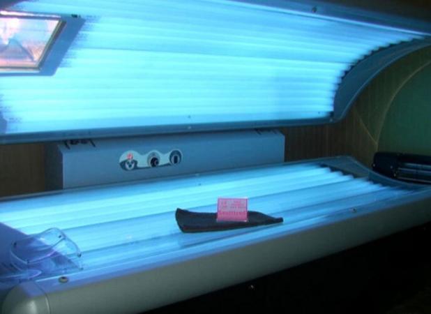 سولاریوم خطر ملانوما را تا ۳ برابر افزایش می‌دهد؛ جهش‌های دی‌اِن‌اِی در ۹۰% پوست