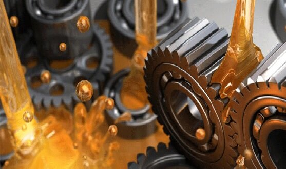 کاهش خروج ارز با تولید ۵۰ نوع گریس صنعتی