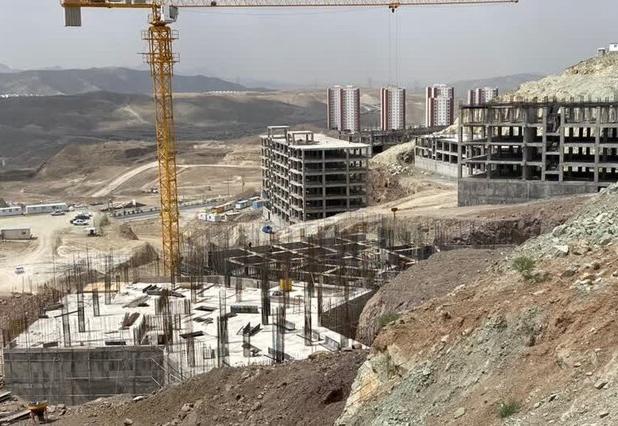 بانک ها جای مردم خانه خریدند!