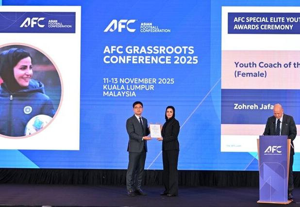 زهره جعفری برترین مربی زن جوان سال آسیا ۲۰۲۵ شد
