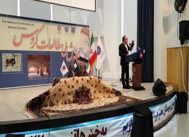 زندیان: بسترهای مناسب برای جذب سرمایه‌گذاران باید فراهم شود
