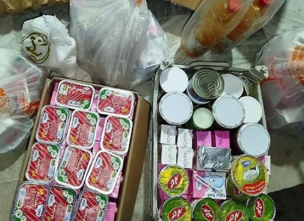 توزیع بسته‌های صبحانه میان دختران بی‌سرپرست خرم‌آباد