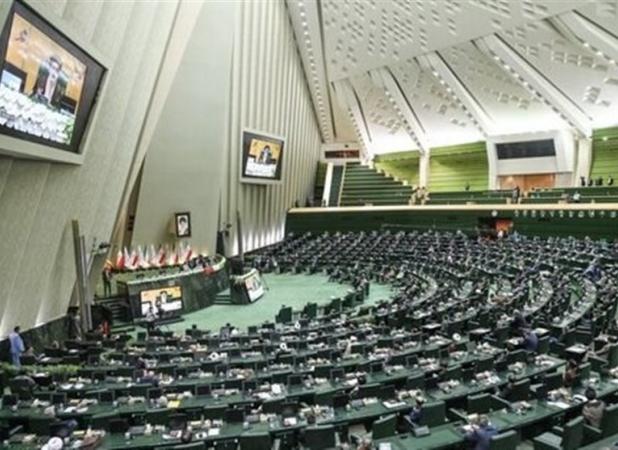 مصوبه مجلس برای بخشودگی مالیاتی کسب و کارهای آسیب دیده از کرونا