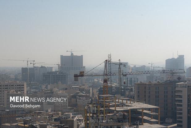 وضعیت ناسالم هوا در استان سمنان؛ غرب صنعتی همچنان روی خط هشدار