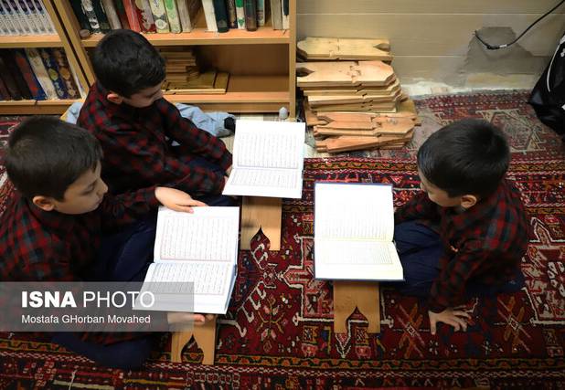 ضرورت فعال کردن مساجد به منظور سنگر انقلاب اسلامی