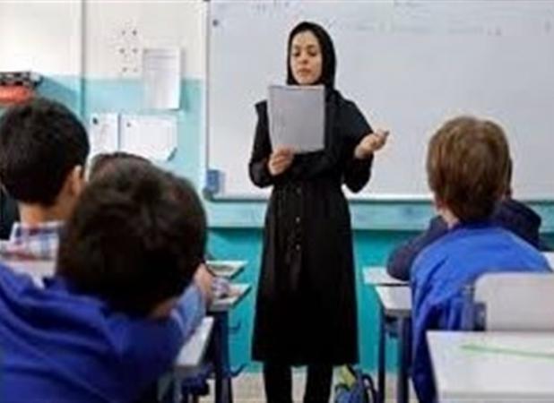 معیارهای انتخاب معلم نمونه/ دانش‌آموزان چگونه نظر بدهند؟